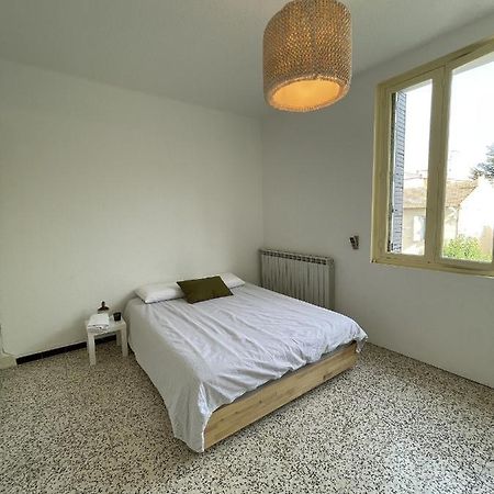 Chambre Au Calme En Coeur De Ville カヴァイヨン エクステリア 写真