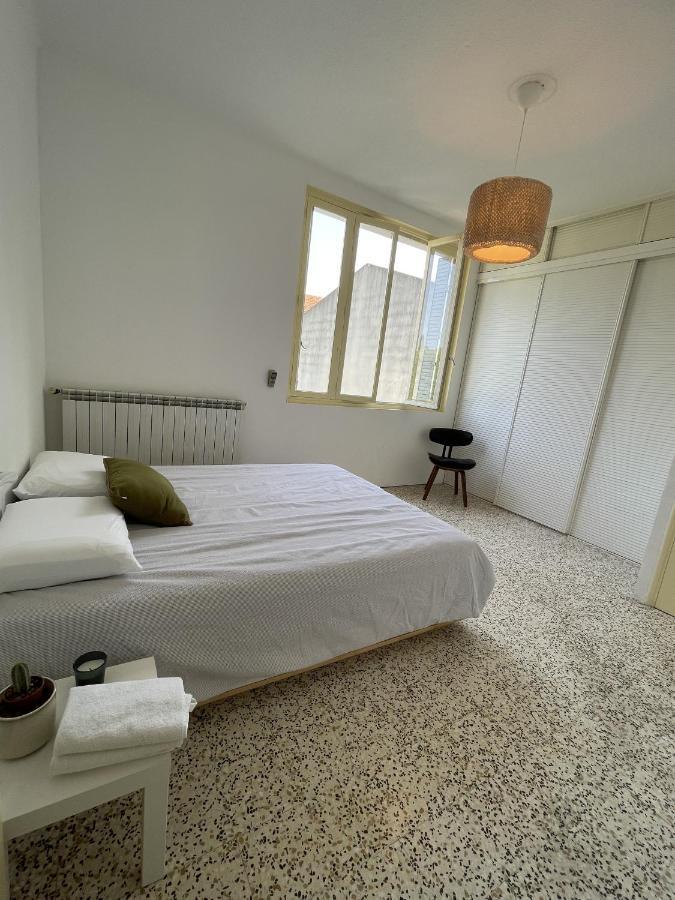 Chambre Au Calme En Coeur De Ville カヴァイヨン エクステリア 写真